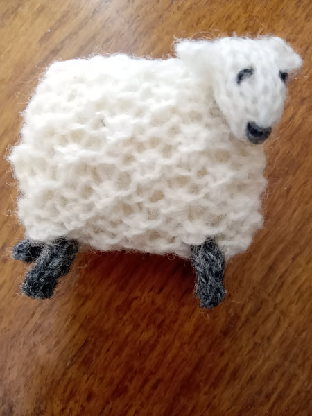 Shetland Knit Brooches Workshop Mondays - 1300 - 1530 GMT ONLINE - 6 weeks 9th, 16th, 23rd Oct, 6th, 13th, 20th Nov