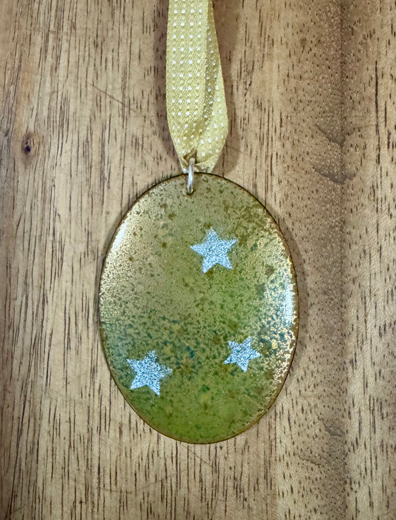 Yöl Crafts Helly - Enamel Decorations - 3-6pm Sunday 30th Nov