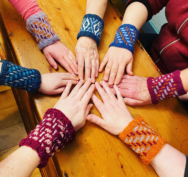 Fizzy Fair Isle Wristlets - Online Class Wed 3rd June 1900 - 2130 BST (2 - 4.30pm EST)