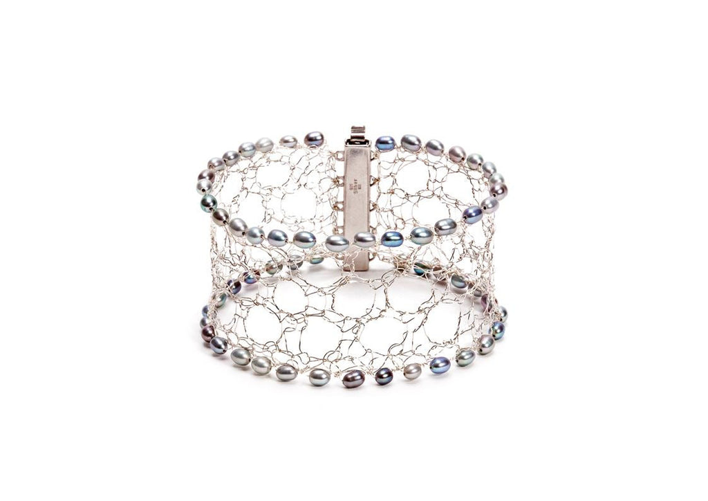 Honeycomb Lace Cuff